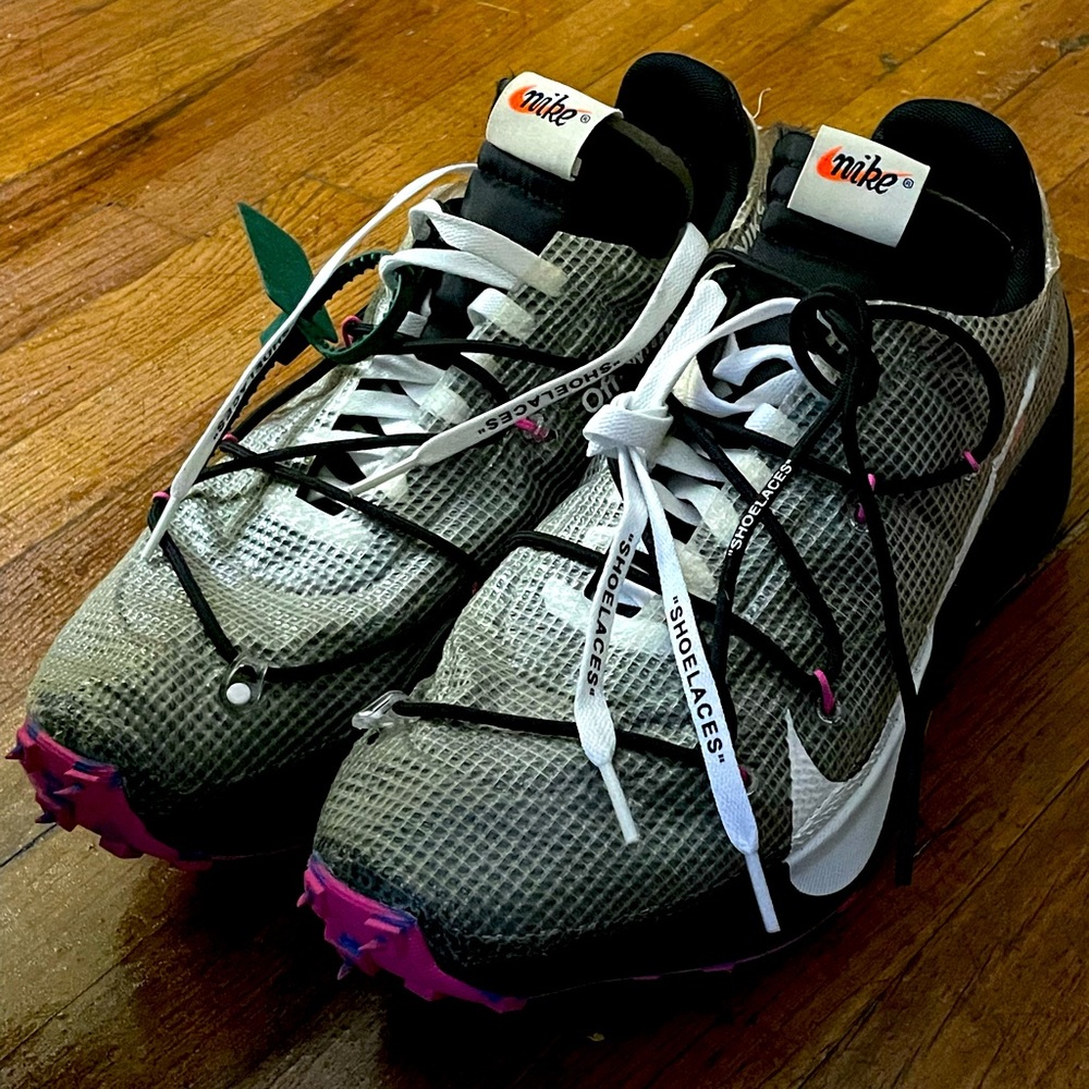 OFF-WHITE (NIKE VAPOR STEEET)